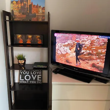 Homecomfort Apartament Merlin Warszawa Zewnętrze zdjęcie